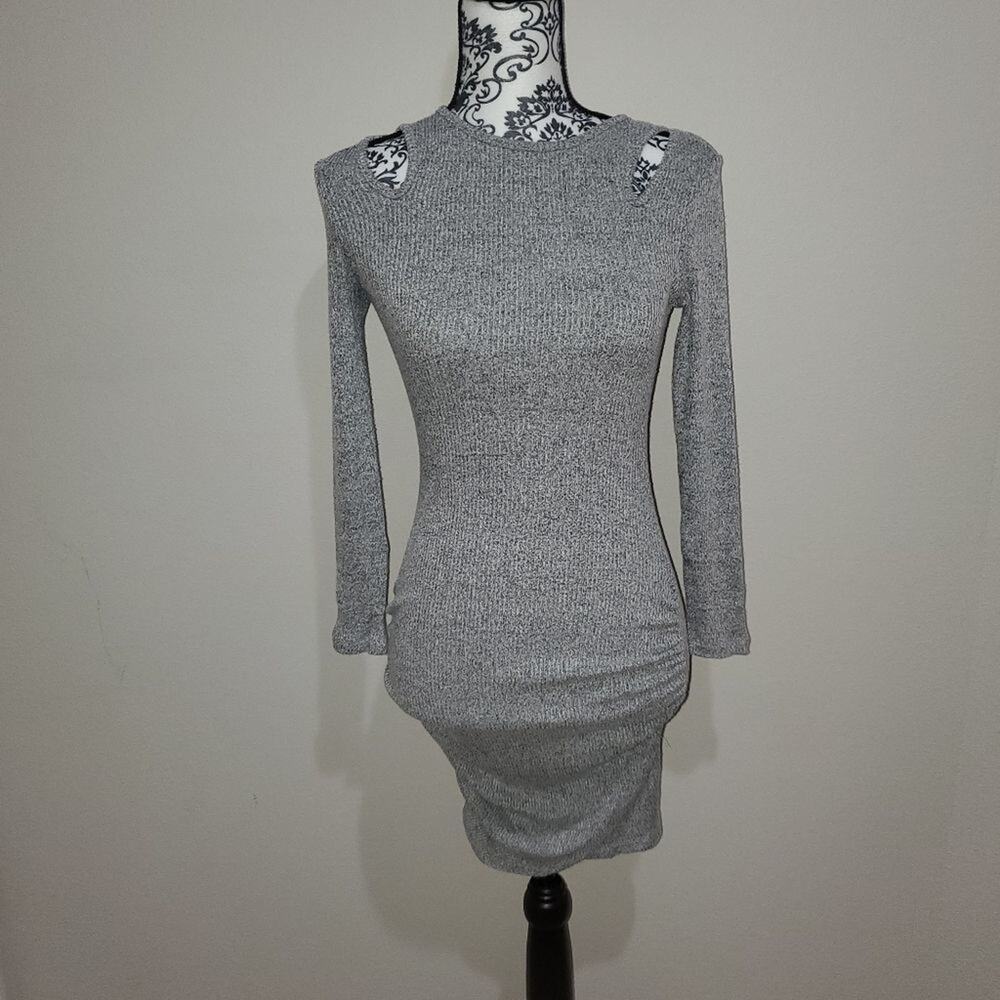 𝅺Better be mini bodycon mini knitted sweater dress